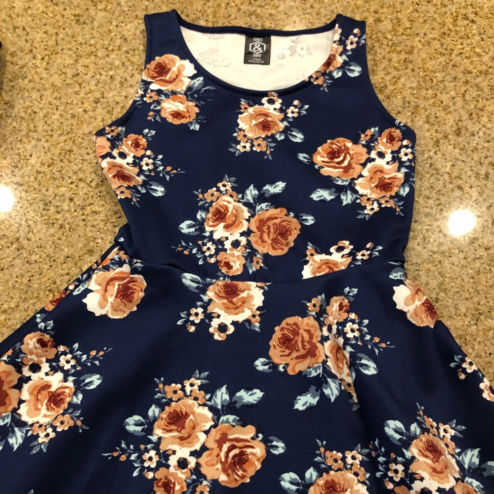 Agnes and Dora XS dress worn once